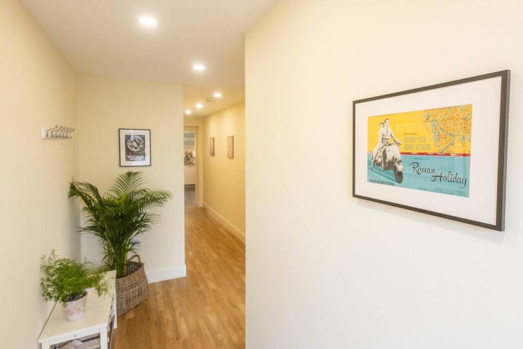 The Wellness Lodge- Gym, Table Tennis, Cinema, Parking And More! Bath Dış mekan fotoğraf